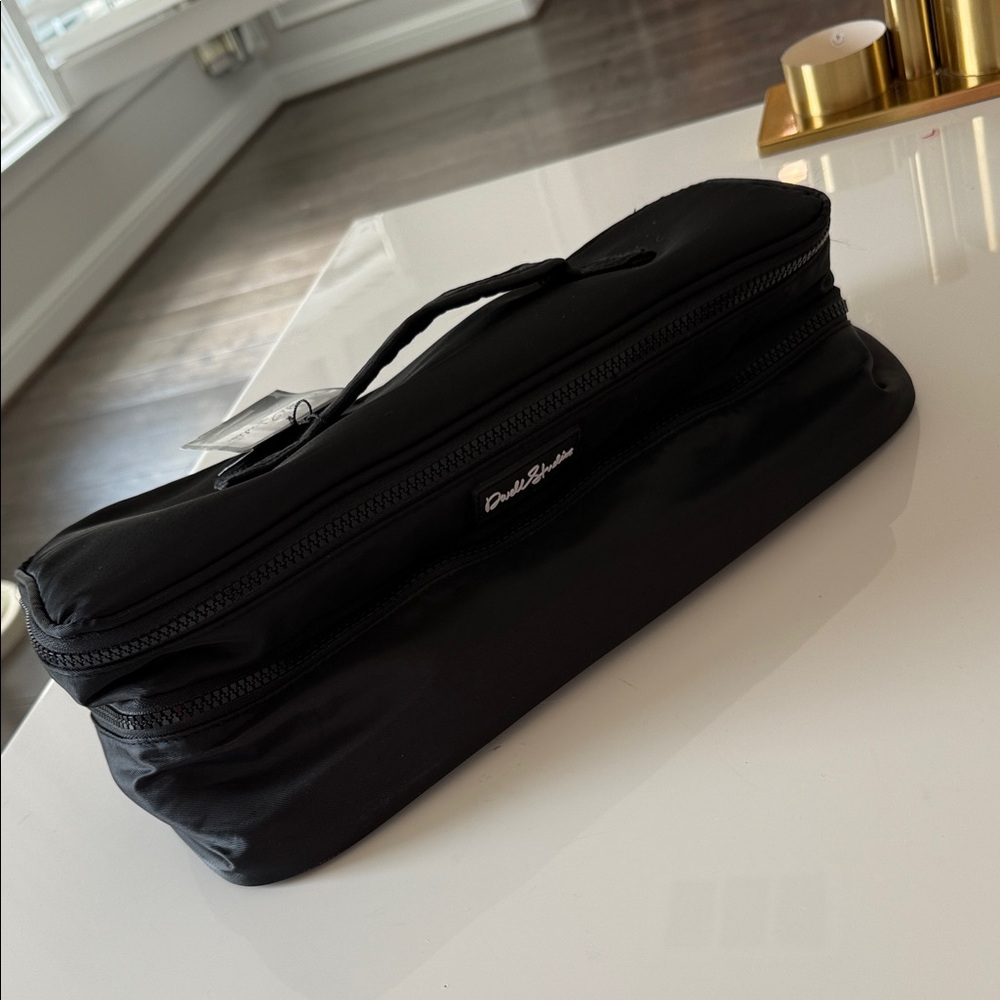 NWT HAIR TOOLS HAIR CADDY WITH 2 compartments Black